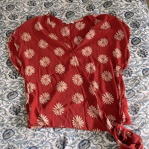 Madewell Women's Sash-Tie‎ Wrap Top in Daisy Daydream Size Medium Viscose Rust